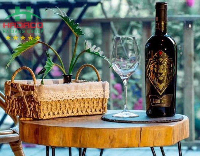 Khám Phá Rượu Vang Đỏ Ý Lion King Bronze Primitivo (14%)